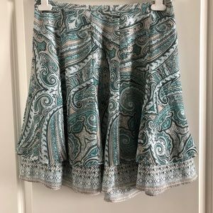 WHBM Paisley Print Flirt Skirt Sz 8